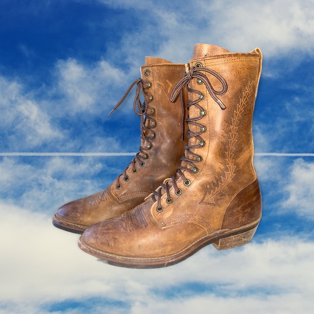 VINTAGE WESTERN BOOTS